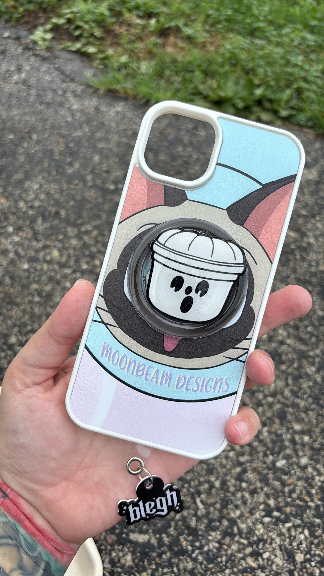 Ghost Bucket Device Grip