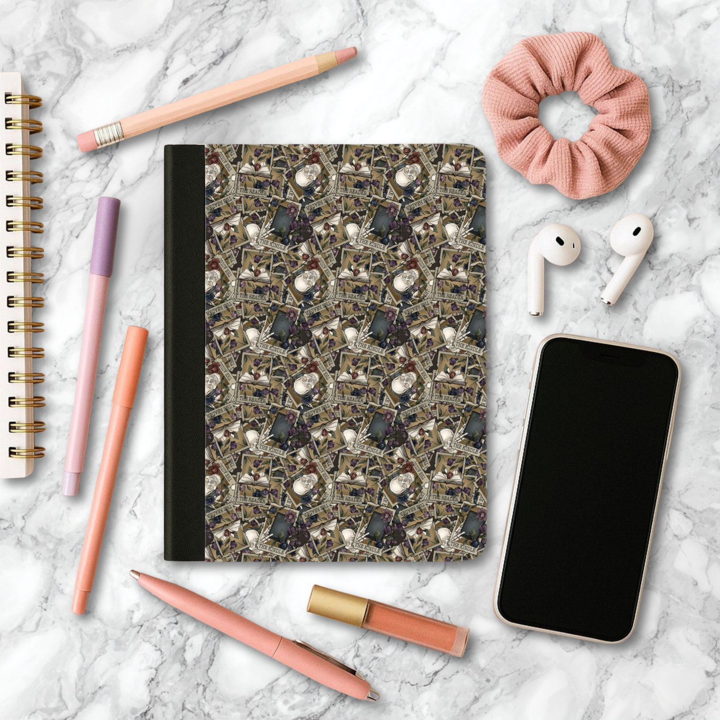 The Reader Tarot Notebook